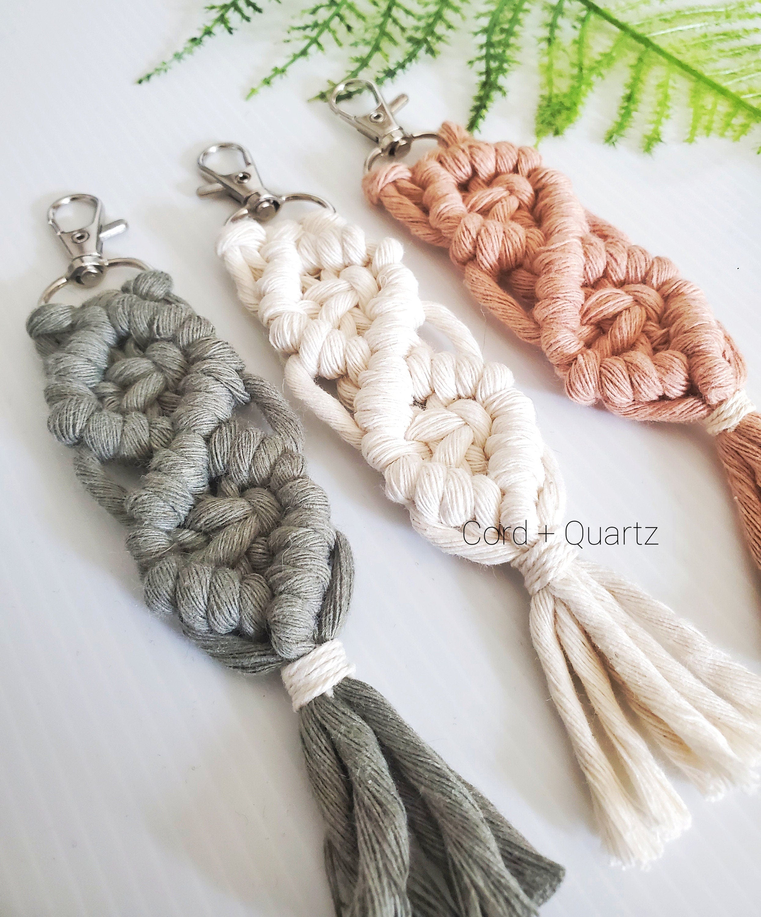 Macrame keychain DIY craft kit. Beginner Macrame kit.